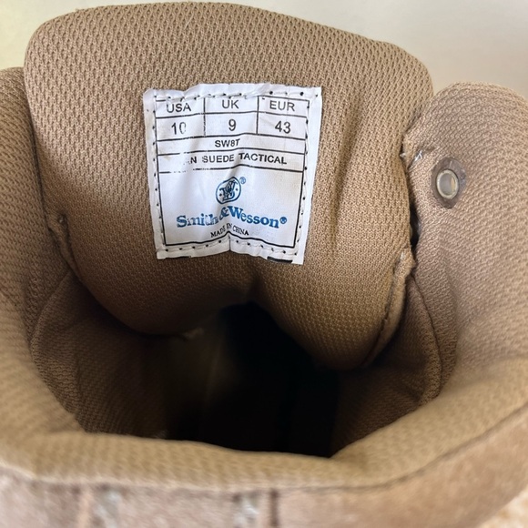 Smith and Wesson Tactical Desert Combat Boots Men Size 10 Tan Suede Lace Up - Picture 2 of 10